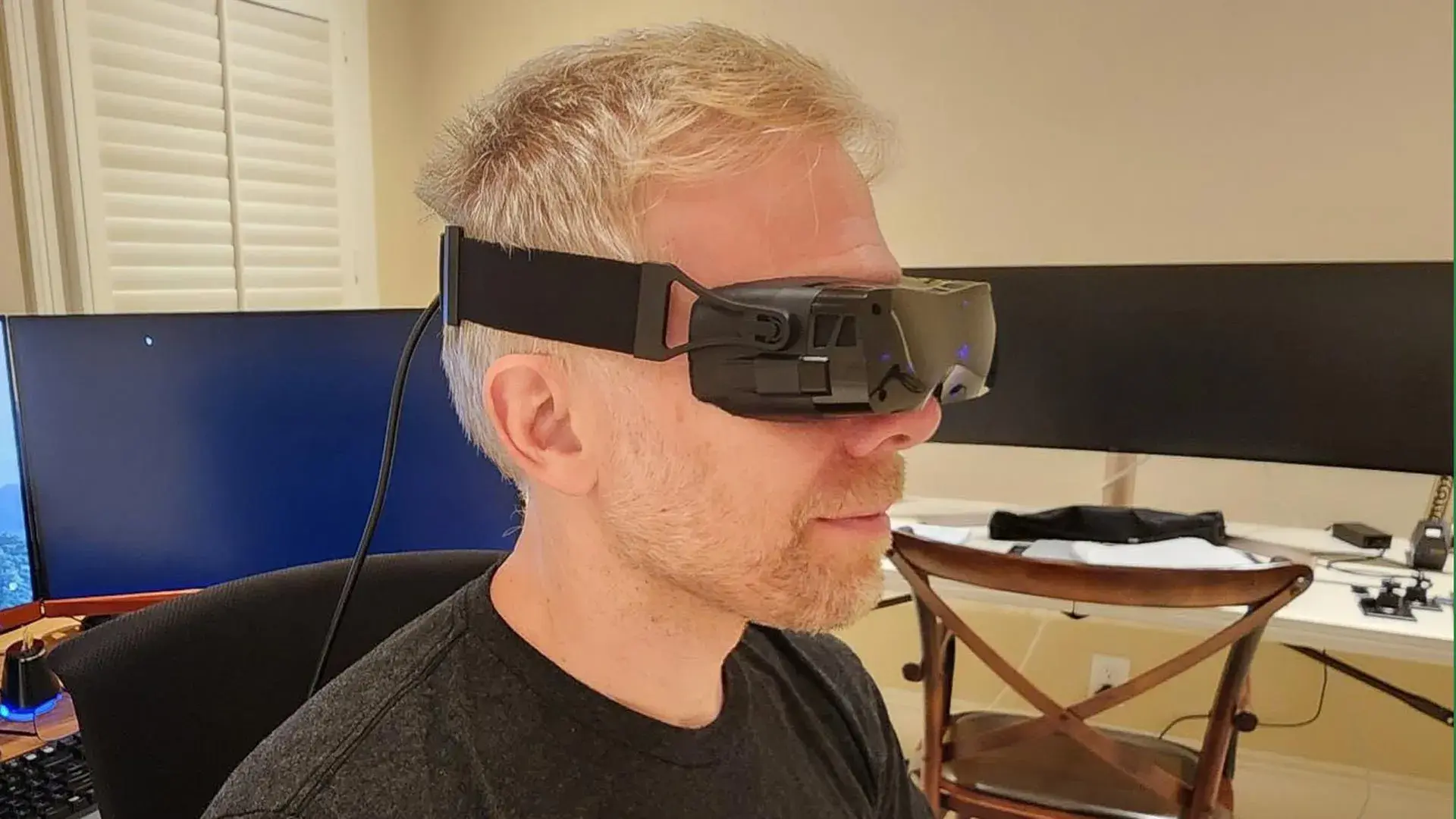 Meta Puffin- The Future of Lightweight Mixed Reality glasses